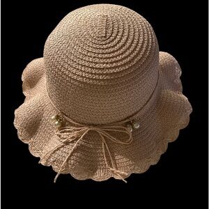 Blush hat